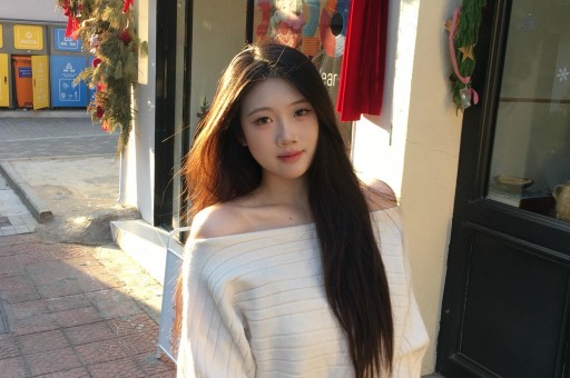 被李荣浩公开质问仅一天单依纯被曝“黑料”吃相难看越扒越有