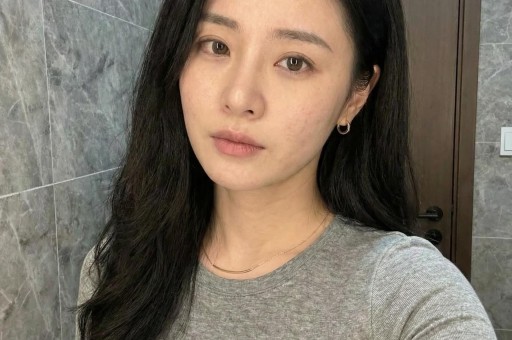 牡丹花下死纵欲过度的张雨绮终于为自己的行为付出了代价