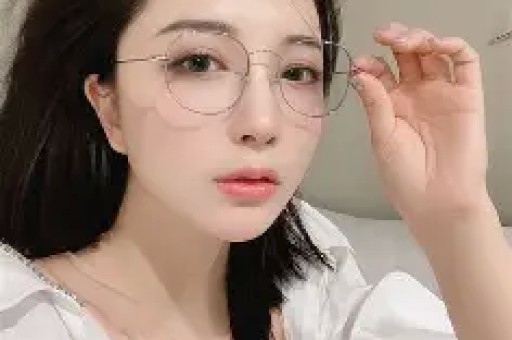 曝霍启山将大婚！女方黑料被扒曾发文辱华网友为如章子怡叫屈